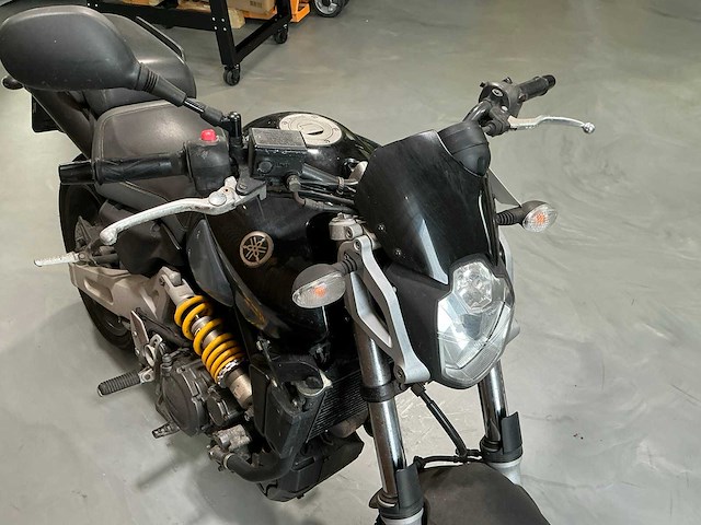 Yamaha tour mt-03 motorfiets - afbeelding 2 van  2