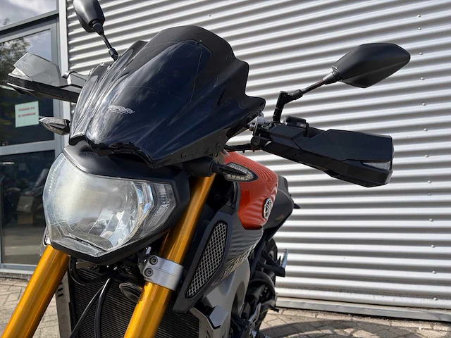 Yamaha tour mt-09 abs motorfiets - afbeelding 18 van  42