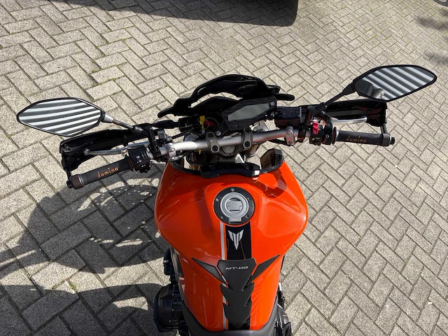 Yamaha tour mt-09 abs motorfiets - afbeelding 28 van  42