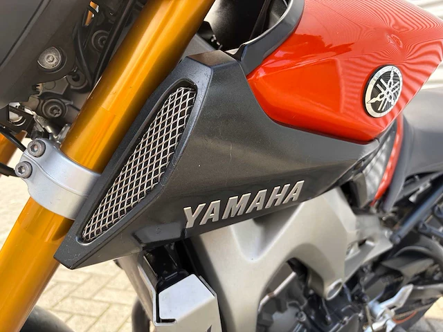 Yamaha tour mt-09 abs motorfiets - afbeelding 29 van  42