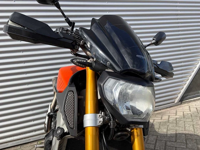 Yamaha tour mt-09 abs motorfiets - afbeelding 19 van  42