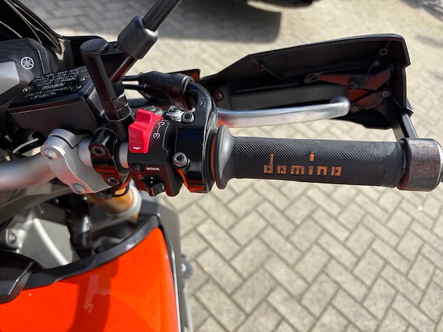 Yamaha tour mt-09 abs motorfiets - afbeelding 29 van  42