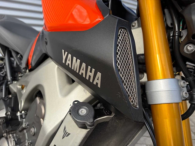 Yamaha tour mt-09 abs motorfiets - afbeelding 40 van  41
