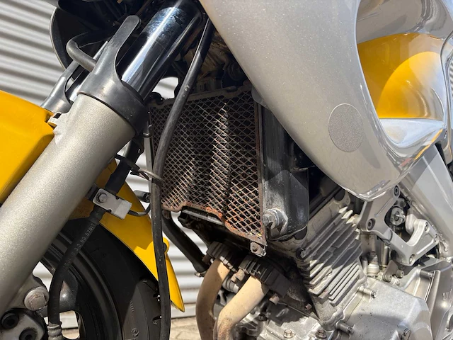 Yamaha tour tdm 850 motorfiets - afbeelding 20 van  47
