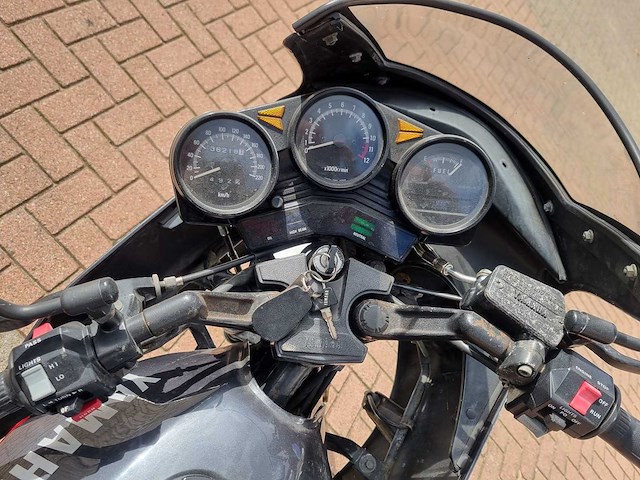 Yamaha tour xj 600, mj-06-sv - afbeelding 7 van  9