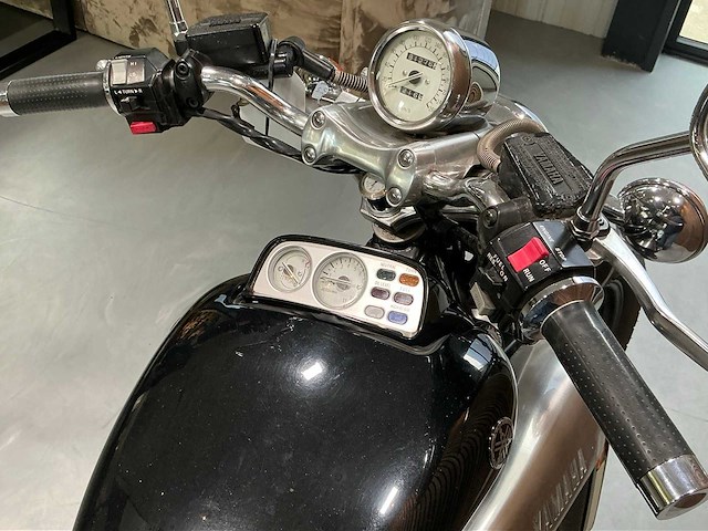 Yamaha v-max 1200 black max motorfiets - afbeelding 21 van  21
