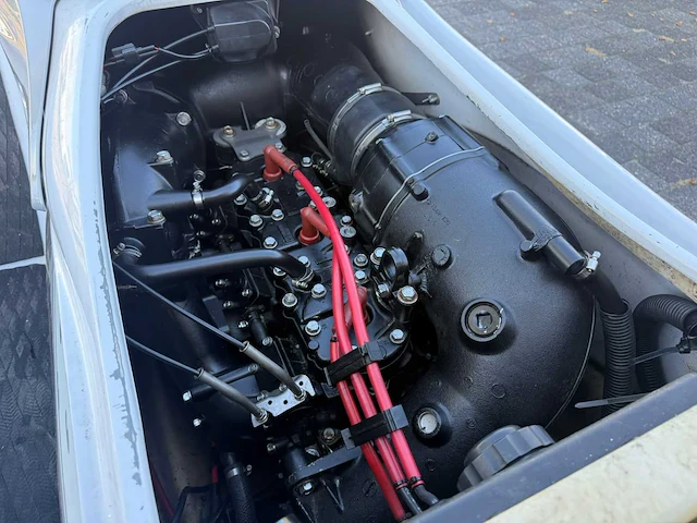 Yamaha waverunner 1200gpr 155pk waterscooter + trailer - afbeelding 19 van  39