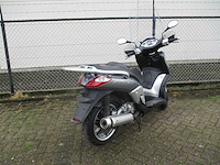 Yamaha x city - motorscooter - vp 250 - motorfiets - afbeelding 9 van  11