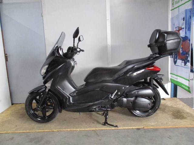 Yamaha x max abs - motorscooter - yp 125 ra - motorcycle - afbeelding 1 van  2
