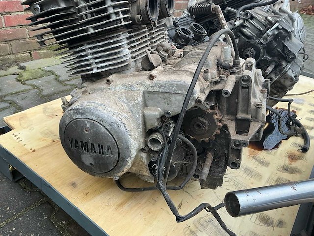Yamaha xs 500 (2x) met partij xs500 motor onderdelen - afbeelding 18 van  44