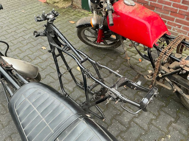 Yamaha xs 500 (2x) met partij xs500 motor onderdelen - afbeelding 21 van  44