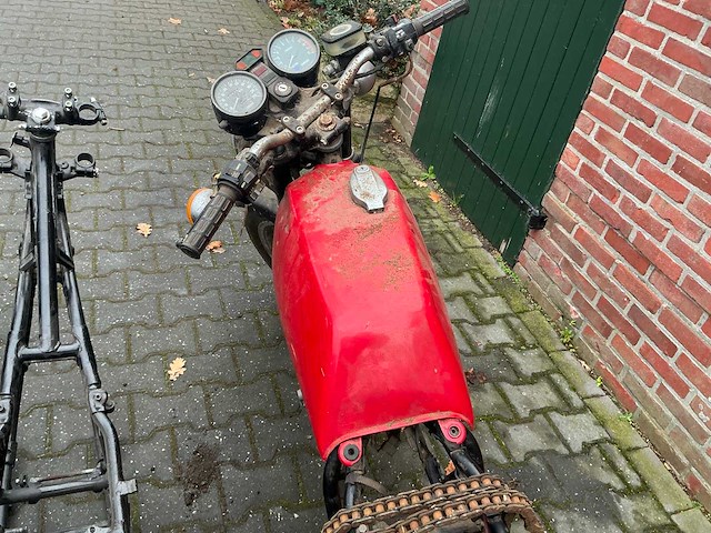 Yamaha xs 500 (2x) met partij xs500 motor onderdelen - afbeelding 33 van  44