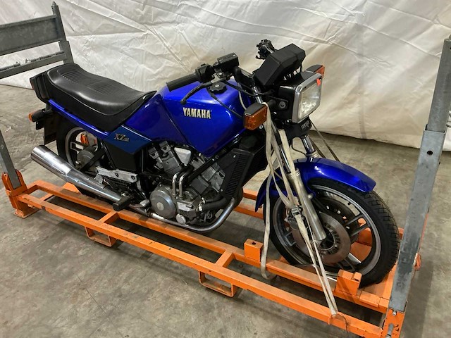 Yamaha xz550 motorfiets - afbeelding 1 van  7