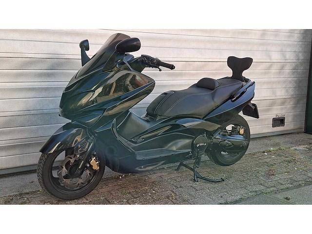 Yamaha yp500 tmax 500cc motorscooter - afbeelding 2 van  7