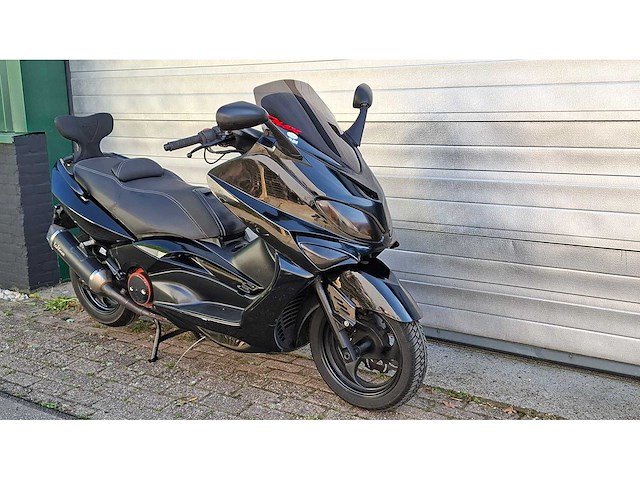 Yamaha yp500 tmax 500cc motorscooter - afbeelding 7 van  7