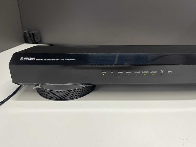 Yamaha ysp1400 - digital sound projector - afbeelding 2 van  10