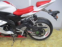 Yamaha yzf - motorfiets - r6 - motorfiets - afbeelding 8 van  15