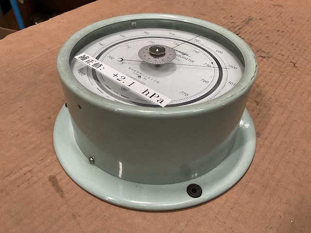 Yanagi aneroid vintage marine barometer - afbeelding 2 van  3