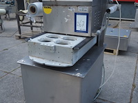 Yang srl - afbeelding 1 van  10