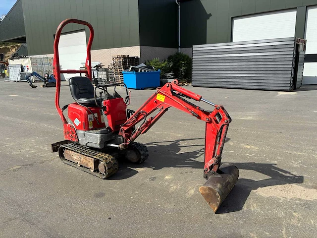 Yanmar - 2013 - sv08 1as - minigraafmachine - afbeelding 1 van  12