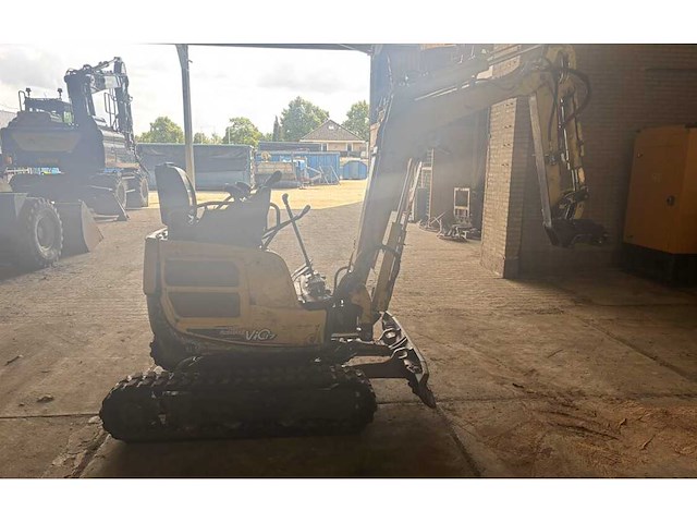 Yanmar - 2015 - vio 17 - minigraafmachine - afbeelding 5 van  7