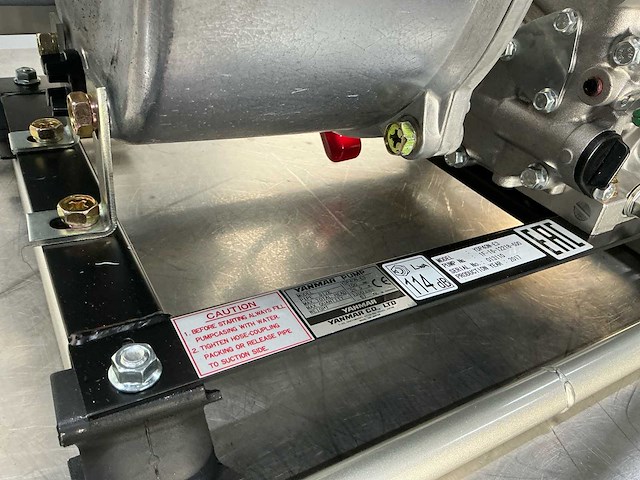 Yanmar - 2017 - ydp 40stn - waterpomp semi trash - afbeelding 22 van  37