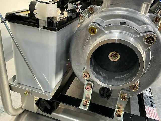 Yanmar - 2017 - ydp 40stn - waterpomp semi trash - afbeelding 4 van  37