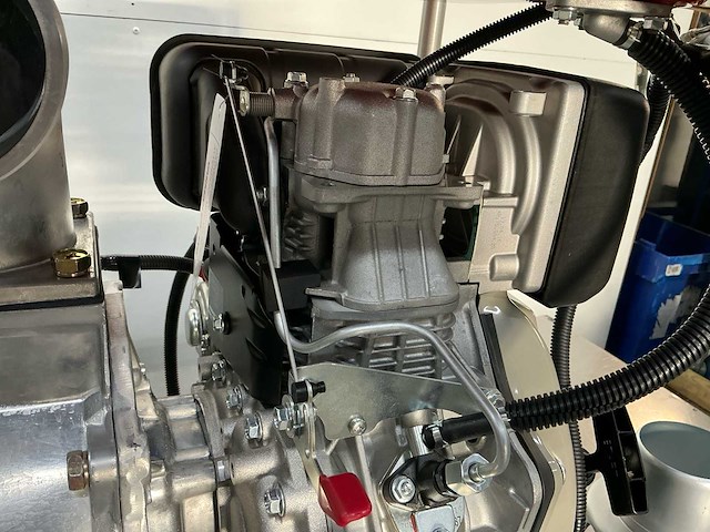 Yanmar - 2017 - ydp 40stn - waterpomp semi trash - afbeelding 1 van  37