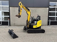 Yanmar - 2018 - vio 17 - minigraafmachine - afbeelding 1 van  12