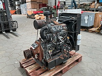 Yanmar 4tne88-sa dieselmotor - afbeelding 3 van  7