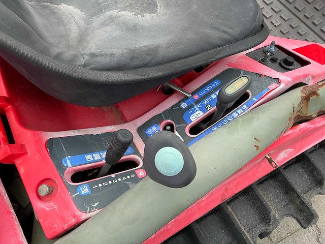 Yanmar ac-10d rupstractor - afbeelding 13 van  21