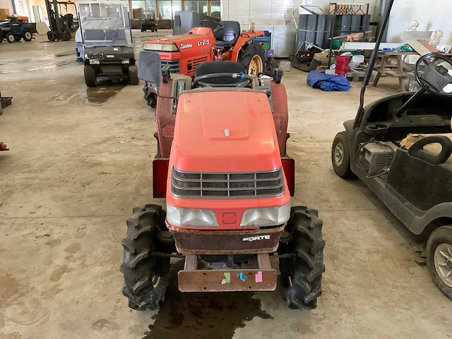 Yanmar f-6 minitractor - afbeelding 9 van  16