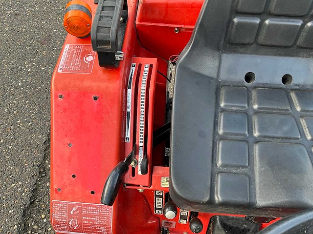 Yanmar f15d 4wd minitractor trv-08-x - afbeelding 11 van  23