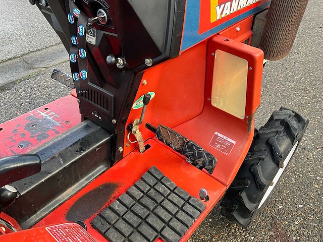 Yanmar f15d 4wd minitractor trv-08-x - afbeelding 14 van  23