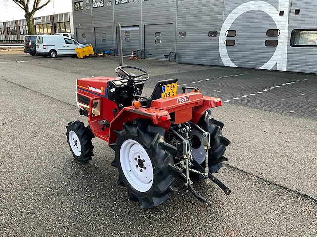 Yanmar f15d 4wd minitractor trv-08-x - afbeelding 17 van  23