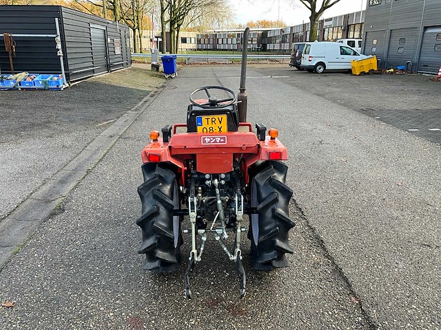 Yanmar f15d 4wd minitractor trv-08-x - afbeelding 18 van  23