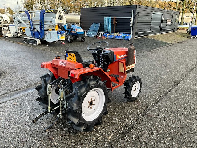 Yanmar f15d 4wd minitractor trv-08-x - afbeelding 19 van  23