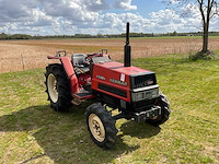 Yanmar fx26d vierwielaangedreven landbouwtractor - afbeelding 14 van  20