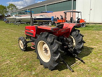 Yanmar fx26d vierwielaangedreven landbouwtractor - afbeelding 17 van  20