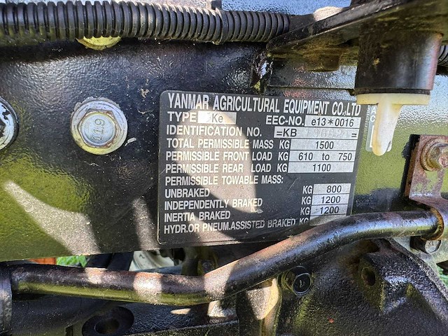 Yanmar ke 200h minitractor - afbeelding 15 van  22