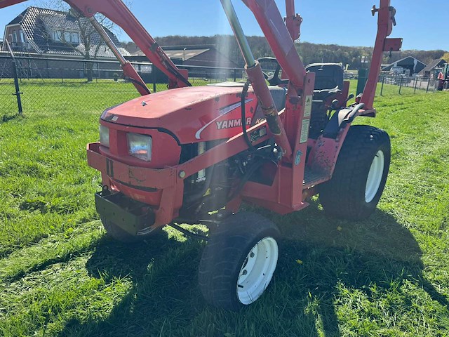 Yanmar ke 200h minitractor - afbeelding 22 van  22