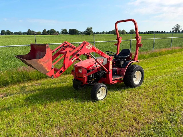 Yanmar ke 200h minitractor - afbeelding 1 van  6