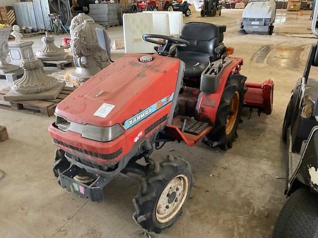 Yanmar ke-3 minitractor - afbeelding 1 van  13