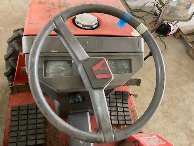 Yanmar ke-3 minitractor - afbeelding 1 van  7