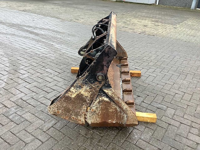 Yanmar (schaeff terex) - graafbak - afbeelding 5 van  6