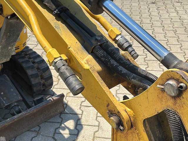 Yanmar sv08-1a bagger mini graafmachine - afbeelding 2 van  28