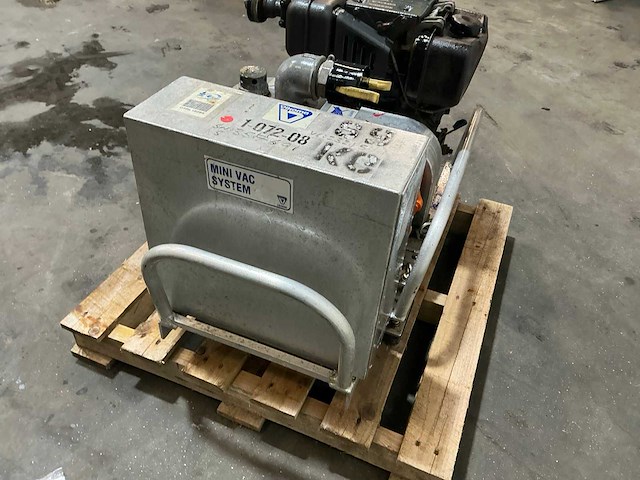 Yanmar vikoma mini-vac system vacuümpomp - afbeelding 11 van  14