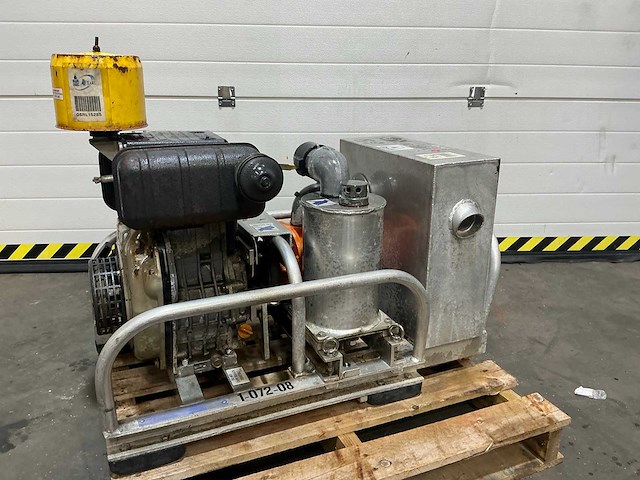 Yanmar vikoma mini-vac system vacuümpomp - afbeelding 1 van  14