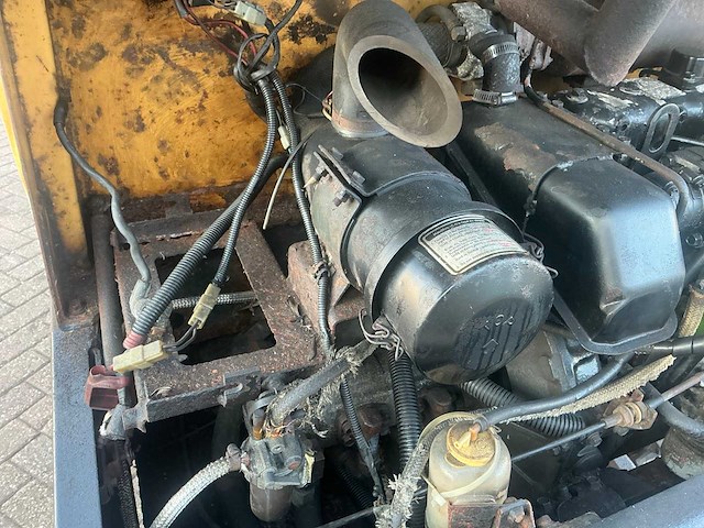 Yanmar yb351 midigraafmachine - afbeelding 17 van  27