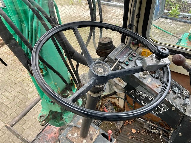 Yanmar yb401w mobiele kraan - afbeelding 15 van  32